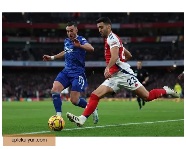 鲁本·迪亚斯近期比赛表现稳健，防守稳定性持续提升